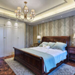 Где купить кровать из натурального дерева?