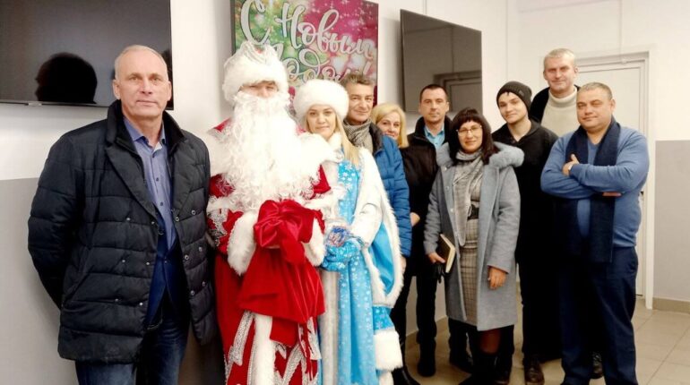 С наступающим Новым годом!