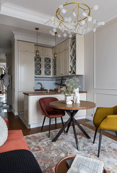 Круглый стол